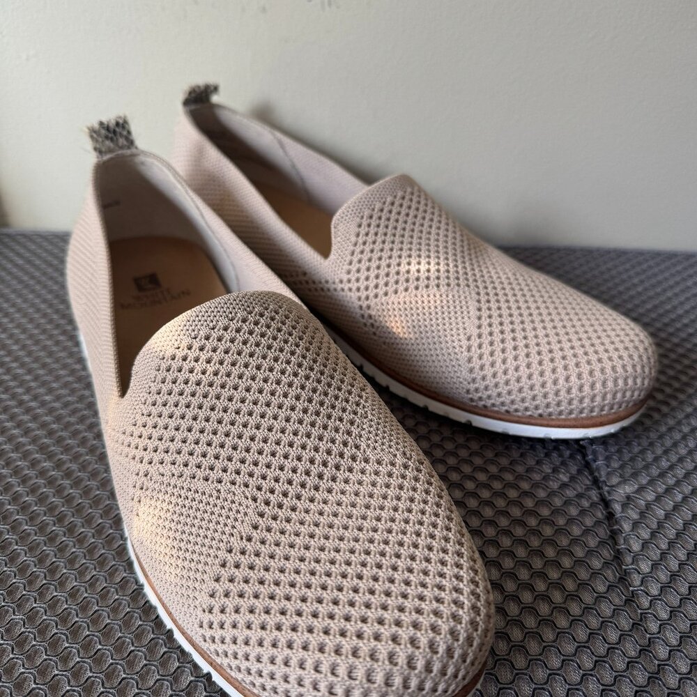 White Mountain Flats, Tan & White, Size 8.5